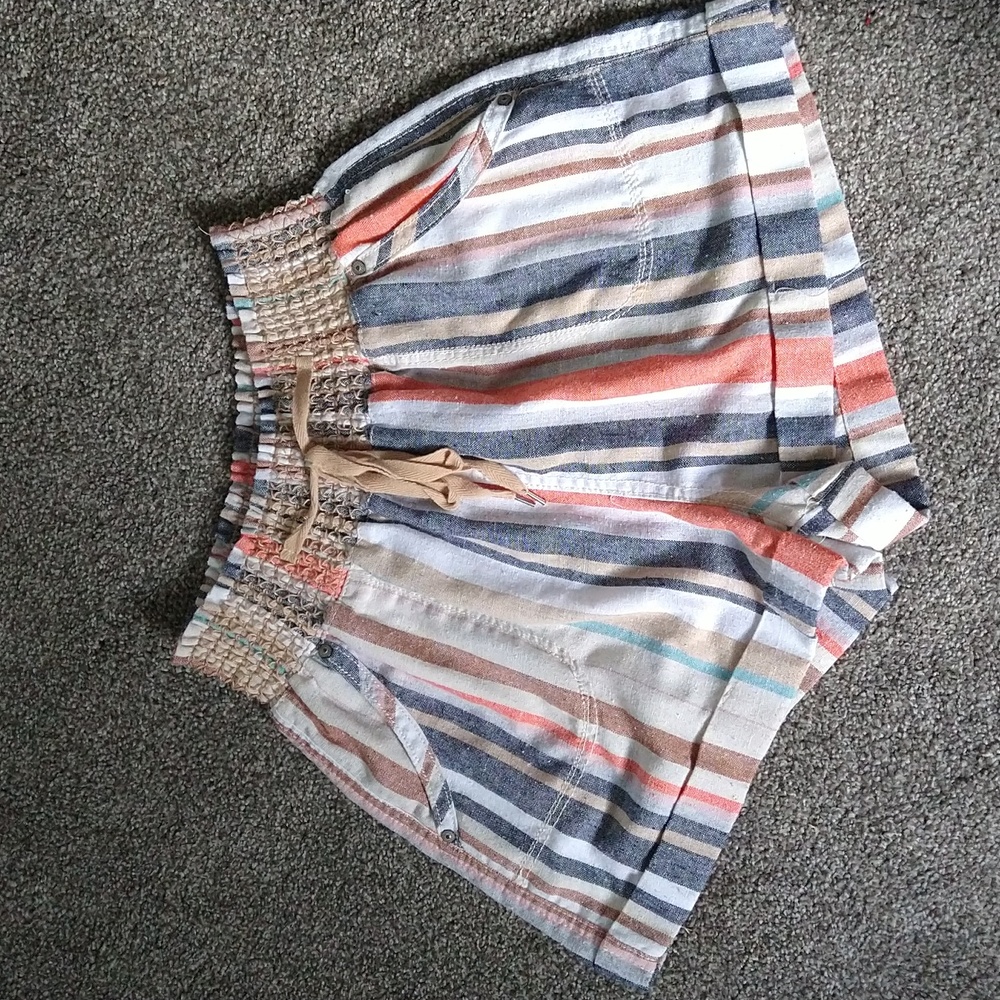 Ci Sono shorts